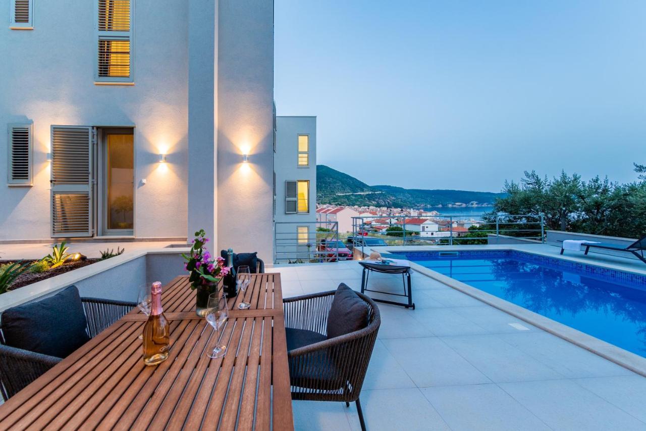 Seaside Elegance Suites Komiža Exteriér fotografie