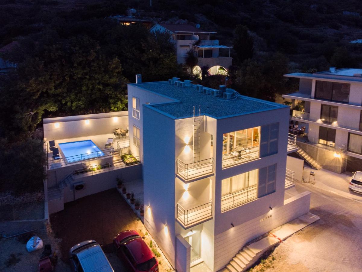 Seaside Elegance Suites Komiža Exteriér fotografie