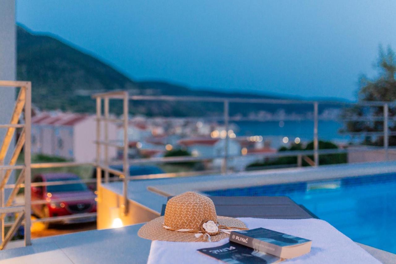 Seaside Elegance Suites Komiža Exteriér fotografie