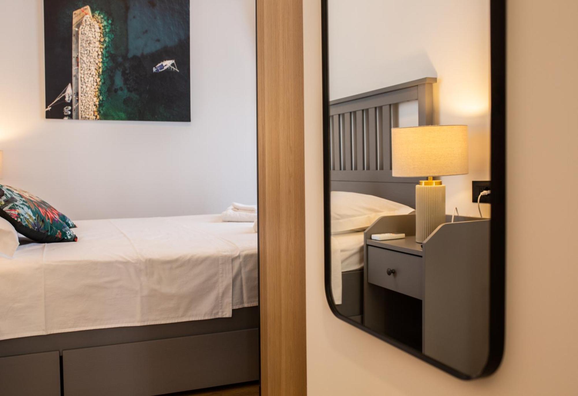 Seaside Elegance Suites Komiža Exteriér fotografie